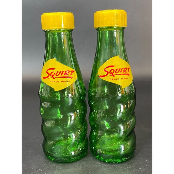 Vintage Squirt Soda Glass Bottle Salt and Pepper Shakers Never An After Thirst - Picture 6 of 9